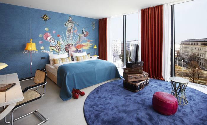 Kunstdruck-Tapeten im 25hours Hotel